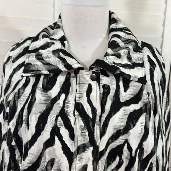 Chico's Jacket Size 3 XL Size 16 Zebra Animal Print - Picture 3 of 15